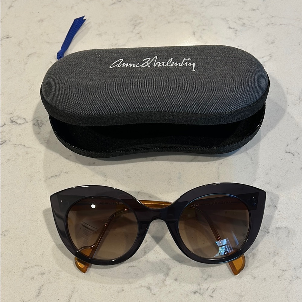 Anne et Valentine sunglasses Scarlet 1203 Grey Crystall/Amber Honey with case